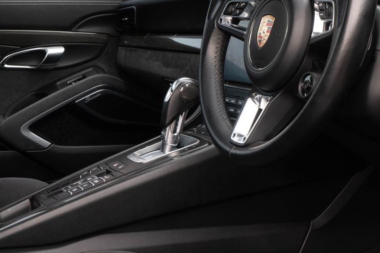 Porsche 991.2 Carrera 4 GTS