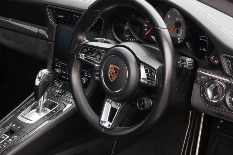 Porsche 991.2 Carrera 4 GTS