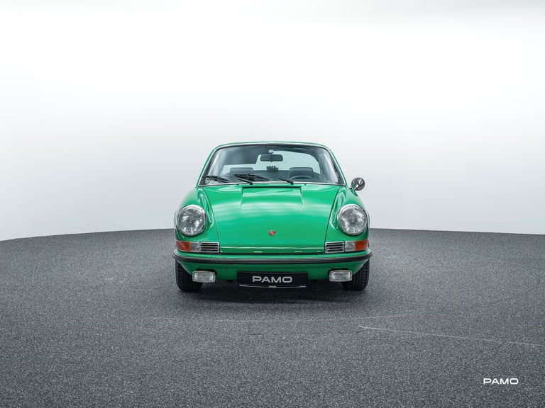 Porsche 911 E