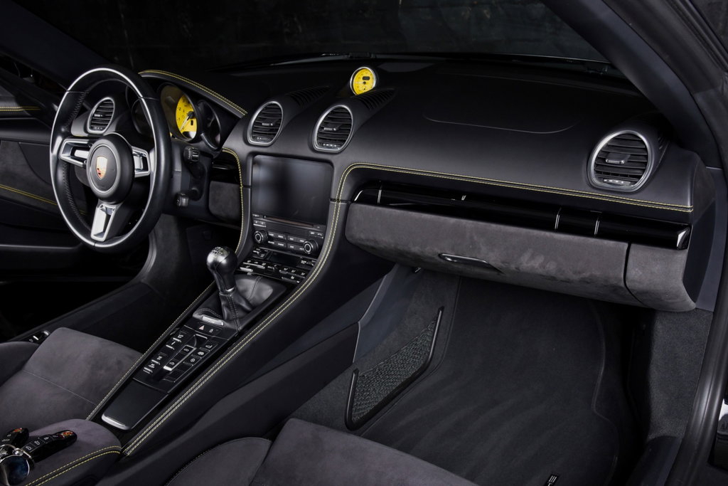 Porsche 718 Boxster