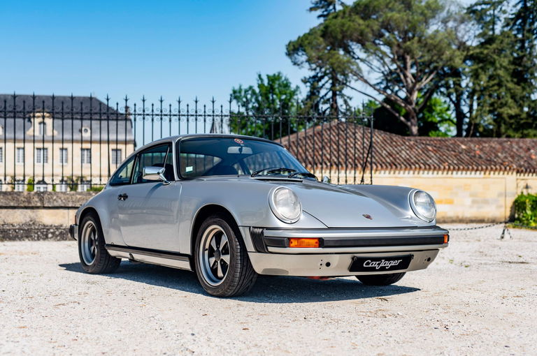 Porsche 911 “25 Jahre Jubiläumsmodell”