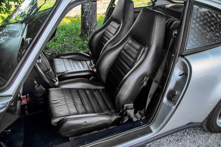 Porsche 911 “25 Jahre Jubiläumsmodell”