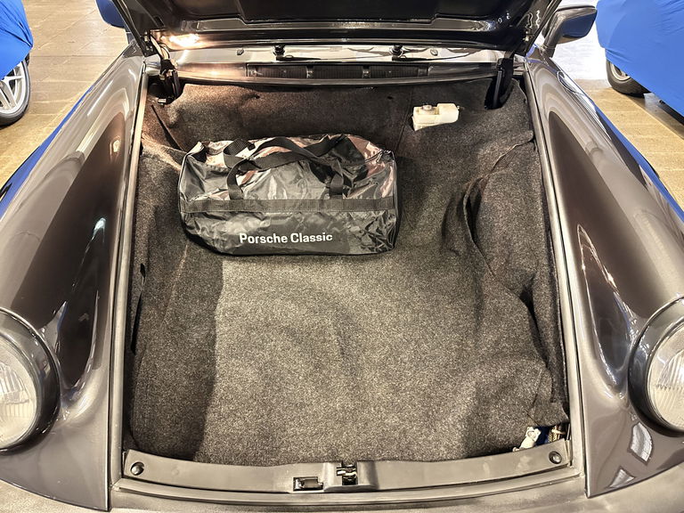 Porsche 911 Turbo 3.3