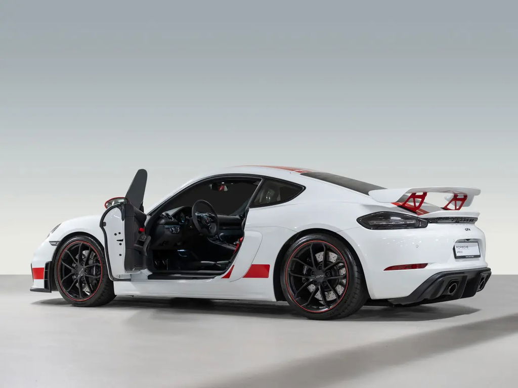 Porsche 718 Cayman GT4 Sports Cup Edition