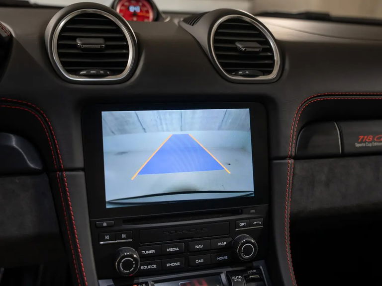 Porsche 718 Cayman GT4 Sports Cup Edition