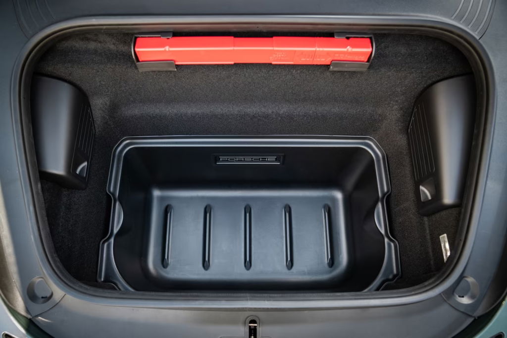 Porsche 718 Cayman GT4 RS