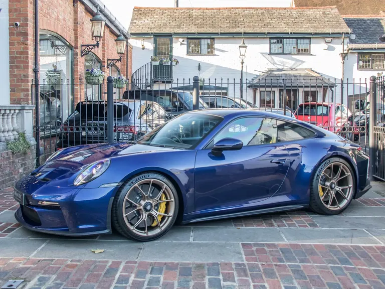 Porsche 992 GT3 Touring