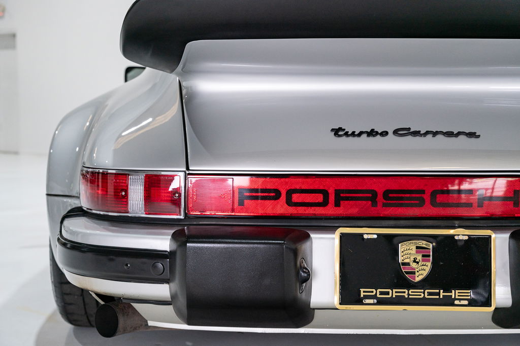 Porsche 911 Turbo 3.0 (US)