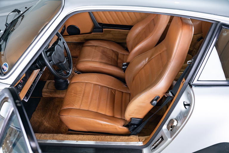 Porsche 911 Turbo 3.0 (US)