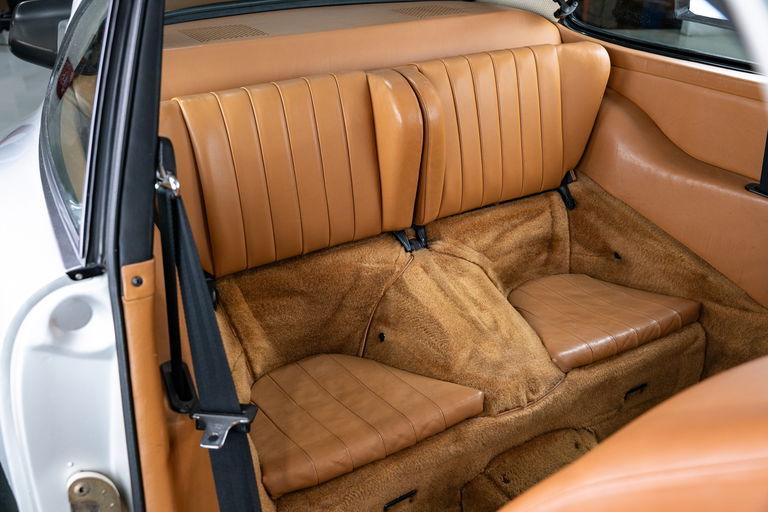 Porsche 911 Turbo 3.0 (US)