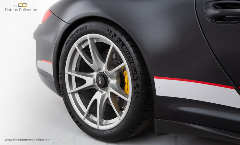 Porsche 997.2 GT3 RS 4.0