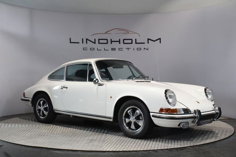 Porsche 911 E