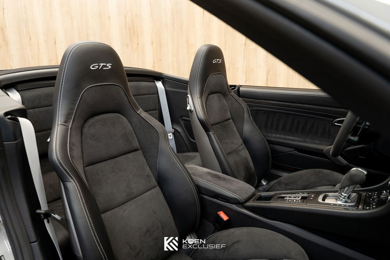 Porsche 991.2 Carrera 4 GTS