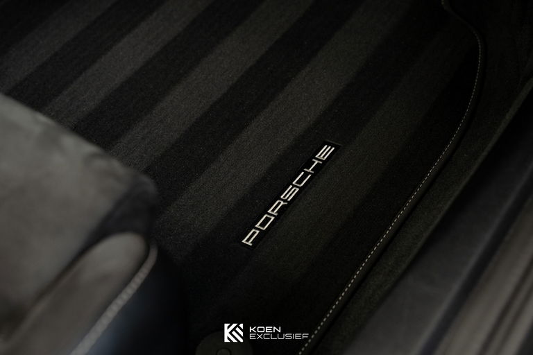 Porsche 991.2 Carrera 4 GTS