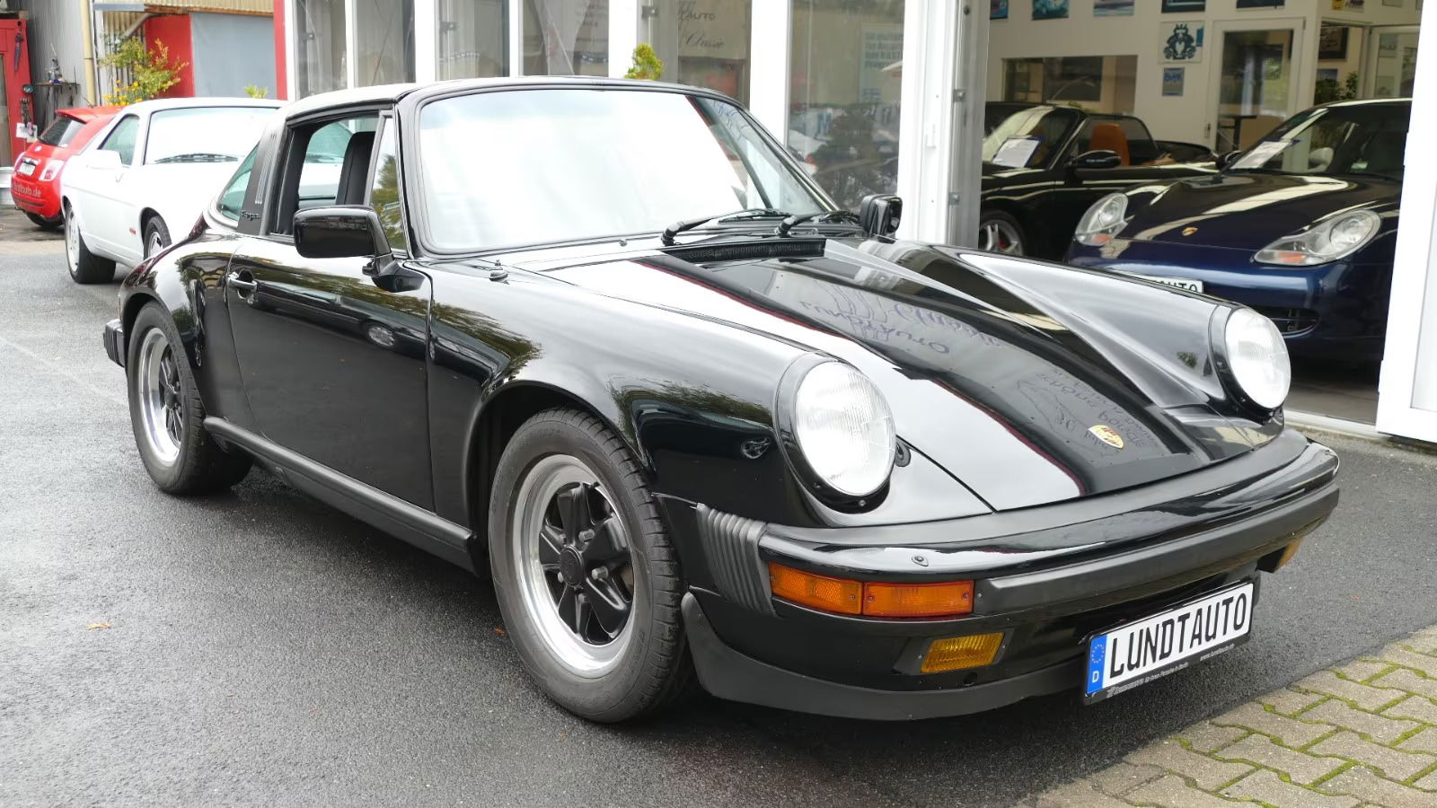 Porsche 911 Carrera 3.2