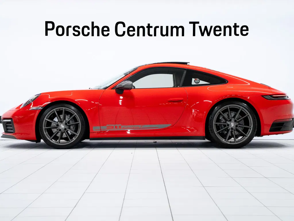 Porsche 992 Carrera T