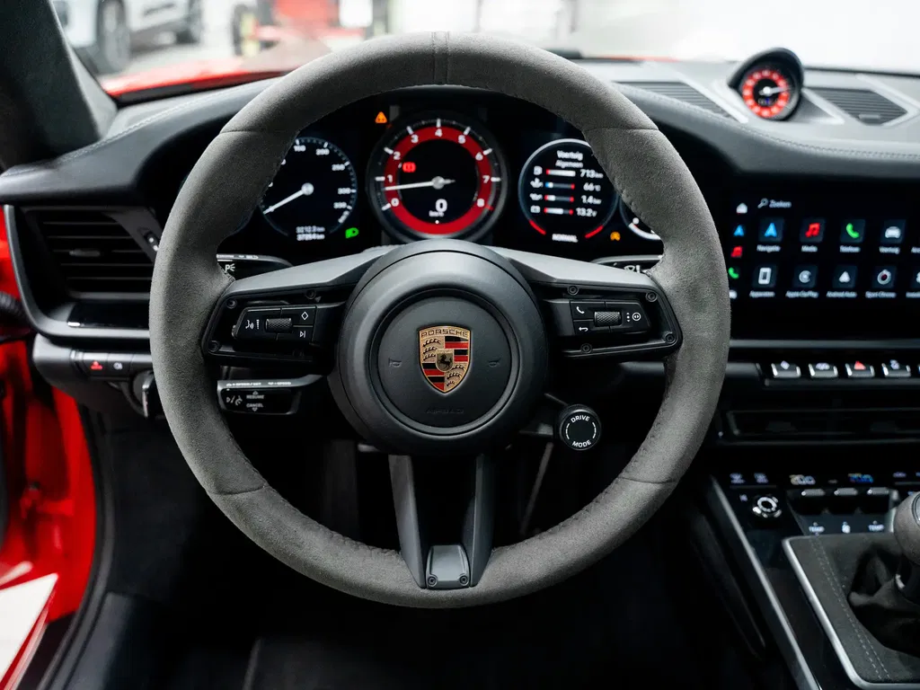 Porsche 992 Carrera T