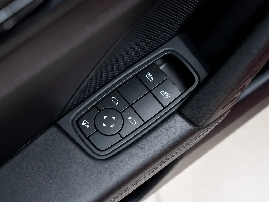 Porsche 992 Carrera T