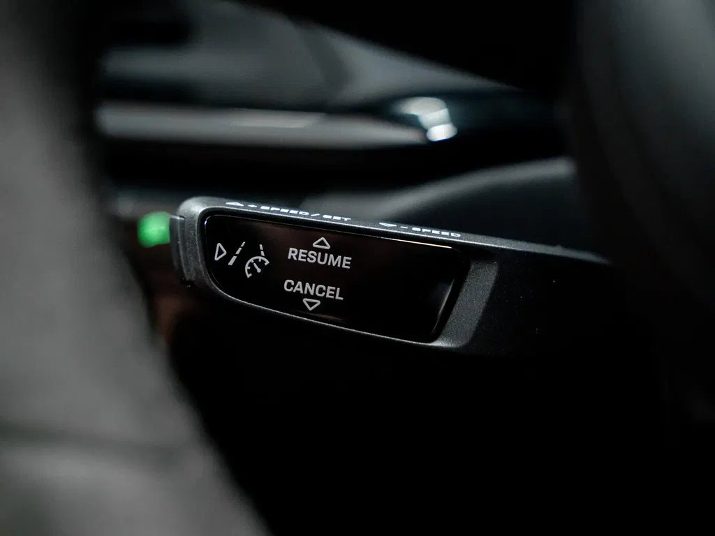 Porsche 992 Carrera T