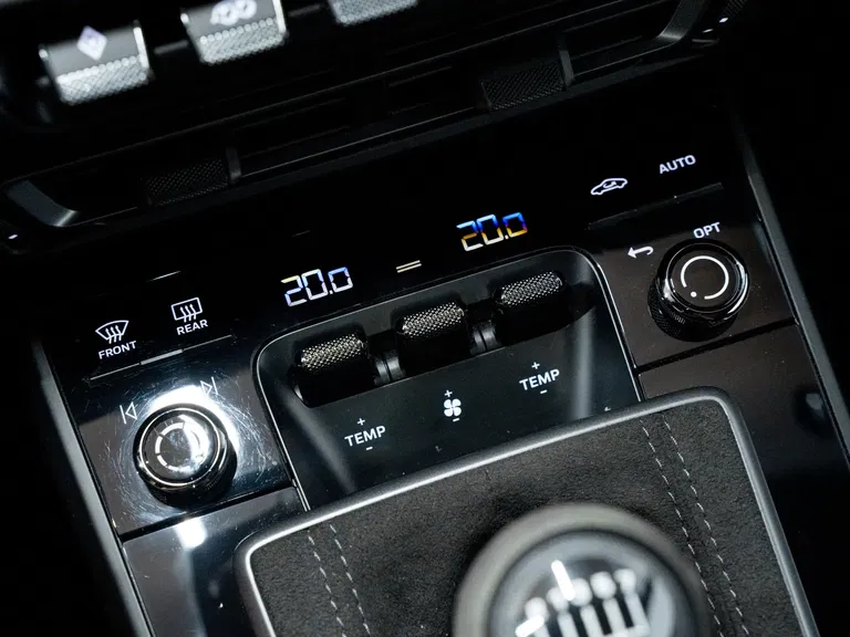 Porsche 992 Carrera T