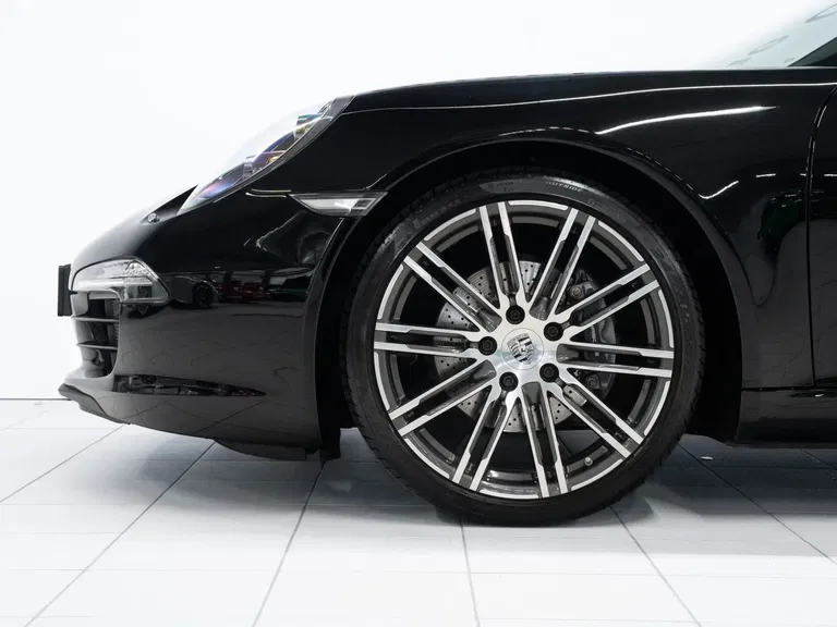 Porsche 991 Carrera Black Edition