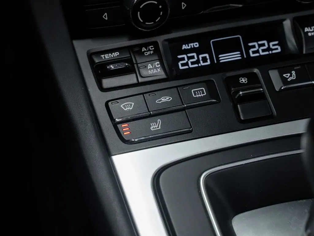 Porsche 991 Carrera Black Edition