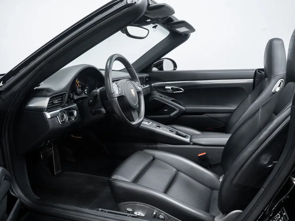 Porsche 991 Carrera Black Edition