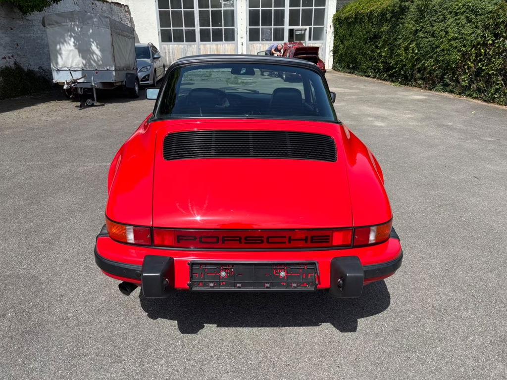 Porsche 911 SC