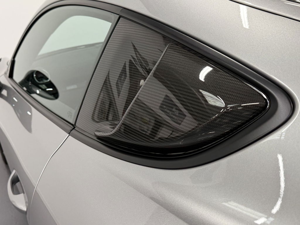 Porsche 718 Cayman GT4 RS