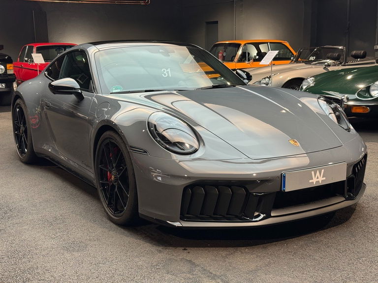 Porsche 992.2 Carrera GTS