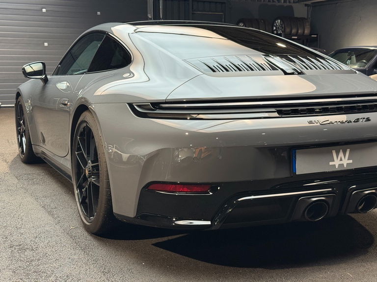 Porsche 992.2 Carrera GTS