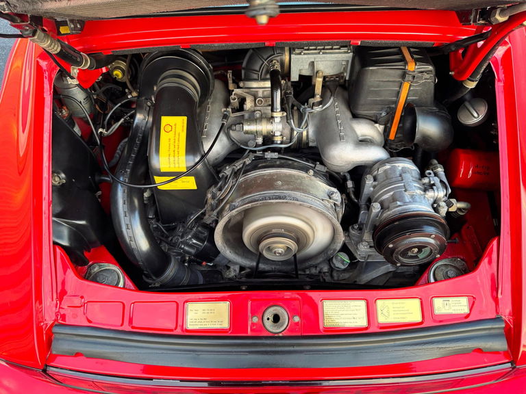 Porsche 911 Carrera 3.2 (US)