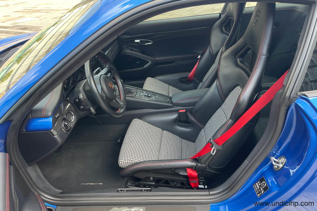 Porsche 991 GT3 Touring