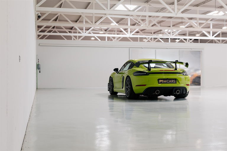 Porsche 718 Cayman GT4 RS