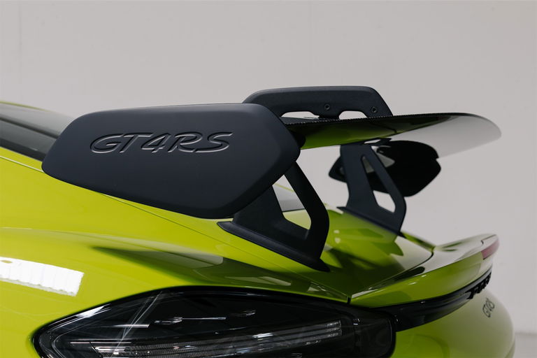 Porsche 718 Cayman GT4 RS