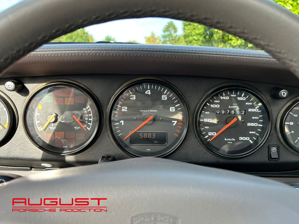 Porsche 993 Carrera 4S