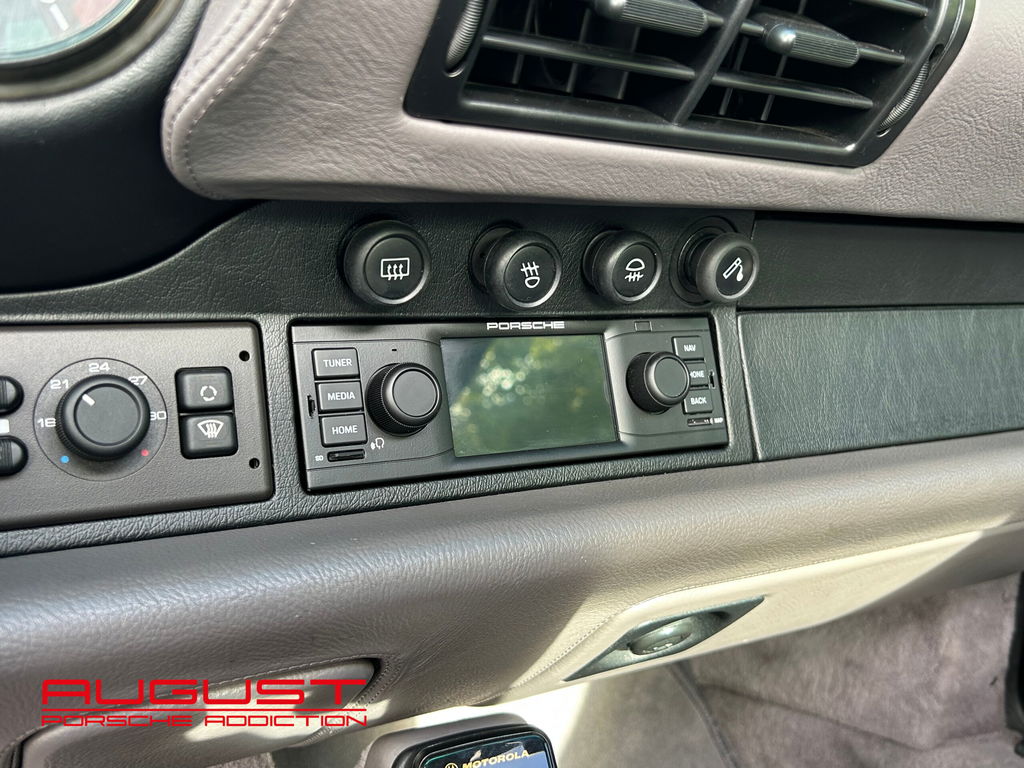 Porsche 993 Carrera 4S