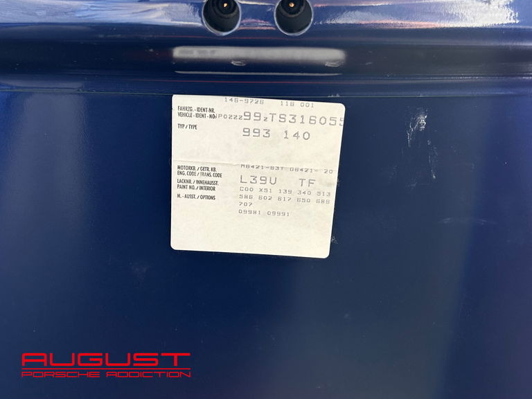 Porsche 993 Carrera 4S