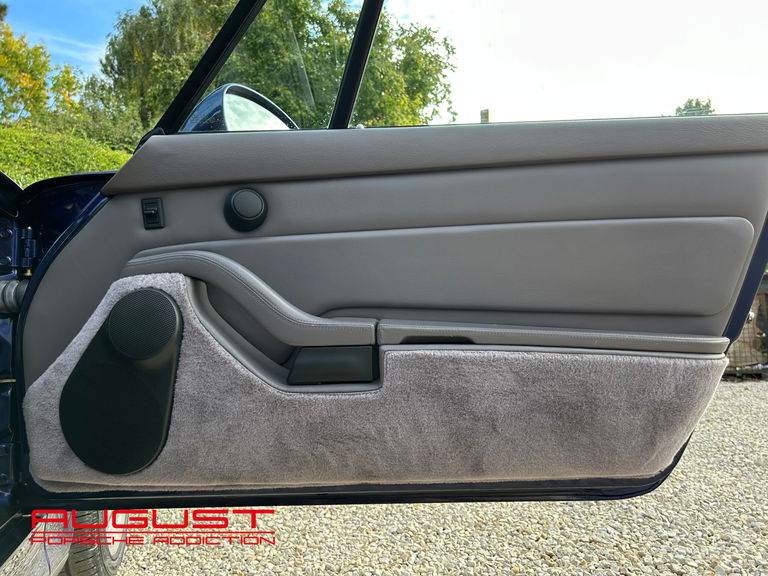 Porsche 993 Carrera 4S