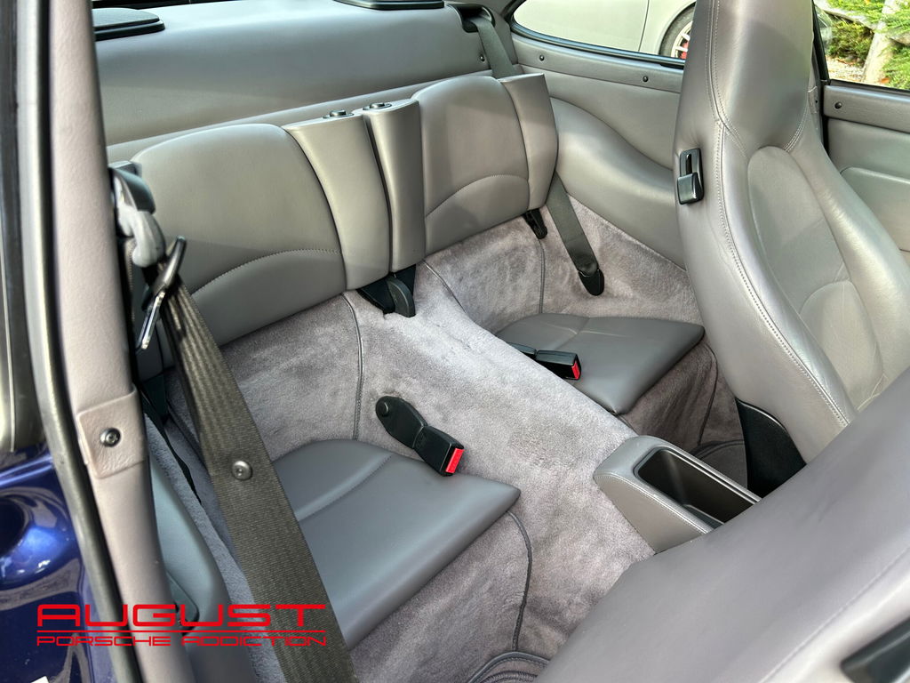 Porsche 993 Carrera 4S