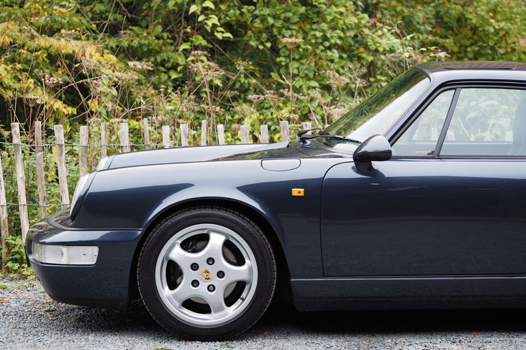 Porsche 964 Carrera 4