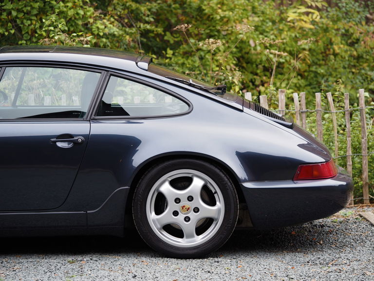 Porsche 964 Carrera 4