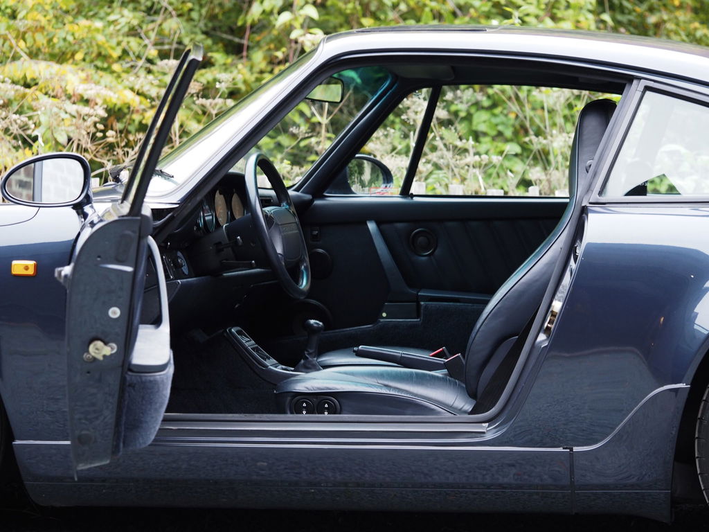 Porsche 964 Carrera 4