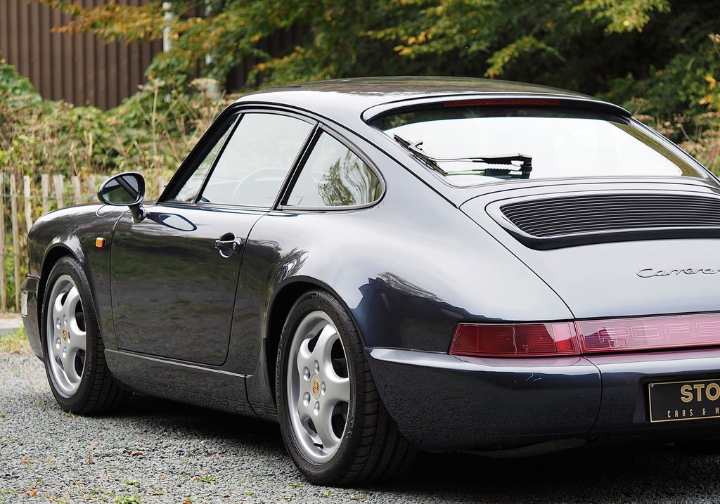 Porsche 964 Carrera 4