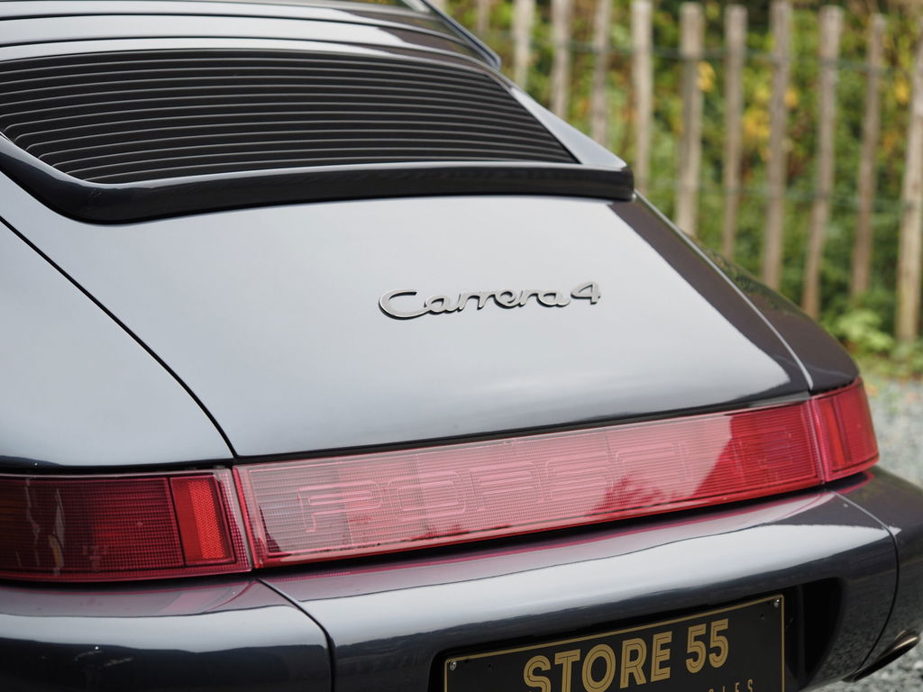 Porsche 964 Carrera 4