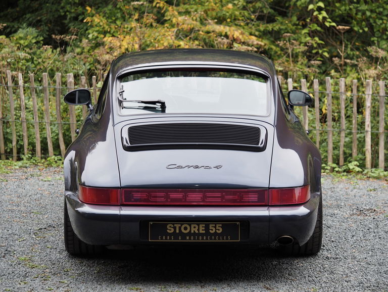 Porsche 964 Carrera 4