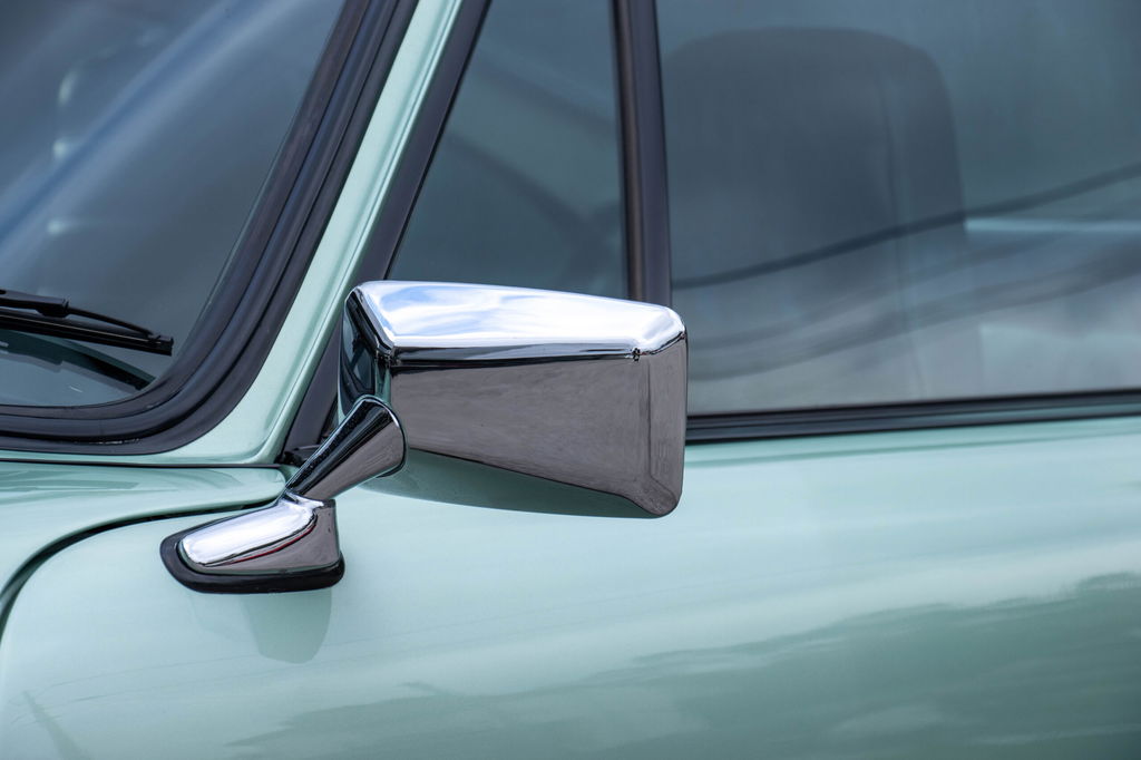 Porsche 911 Carrera 2.7