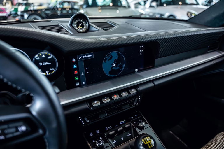 Porsche 992 GT3 Touring