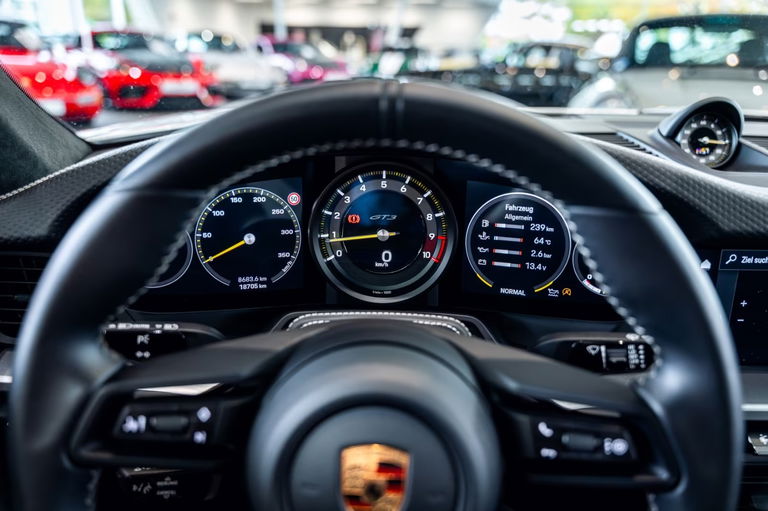 Porsche 992 GT3 Touring