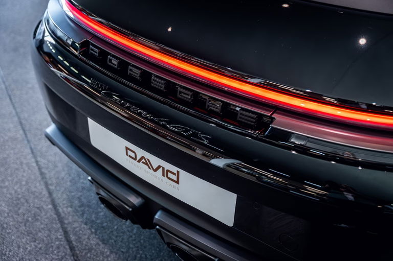 Porsche 992.2 Carrera 4 GTS